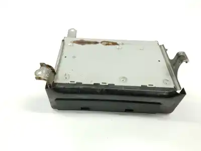 Piesă de schimb auto la mâna a doua SISTEM DE NAVIGARE GPS pentru TOYOTA LAND CRUISER (J12)  Referințe OEM IAM 8684113020  8684113020