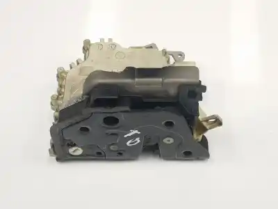 Recambio de automóvil de segunda mano de cerradura puerta trasera derecha para audi a4 avant 2.0 16v tdi referencias oem iam 8k0839016c