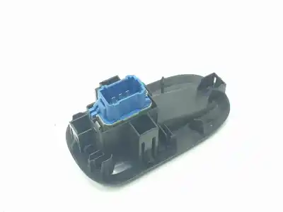 Second-hand car spare part right front power window switch for renault master iii furgoneta (fv) 2.3 dci 145 fwd (fv0e fv0f fv0h fv02 fv0m fv0s.... oem iam references 8200548968  8200476809