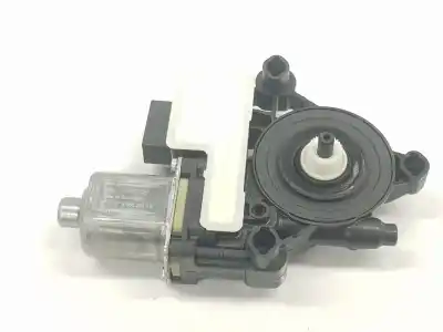 Автозапчастина б/у двиг скла задне ліво для volkswagen tiguan (ad1, ax1) 2.0 tdi посилання на oem iam 0130822725