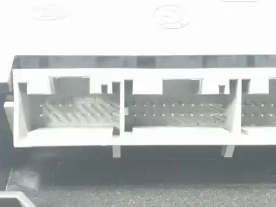 Автозапчасти б/у внутренний свет за bmw x5 (e70) 3.0 turbodiesel ссылки oem iam 61319225913  61319225951