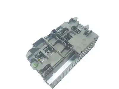 Автозапчасти б/у блок реле/предохранителей за bmw x5 (e70) 3.0 turbodiesel ссылки oem iam b010107400  61149145115