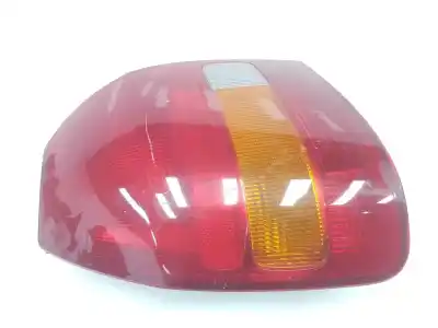 Peça sobressalente para automóvel em segunda mão FAROLIM TRASEIRO ESQUERDO por HONDA CIVIC VI SEDÁN (EJ, EK)  Referências OEM IAM RR1262  33551S03G01