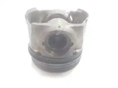 Second-hand car spare part piston for hyundai i30 1.6 crdi 90 classic oem iam references e6b  234102a967