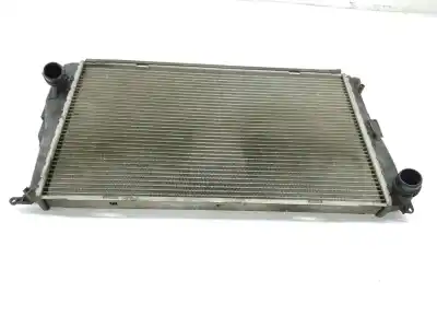 Second-hand car spare part water radiator for bmw 3 (e90) 320 d oem iam references 7925201  17117788903