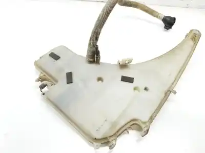 Second-hand car spare part windscreen washer bottle for bmw 3 (e90) 320 d oem iam references 7068996