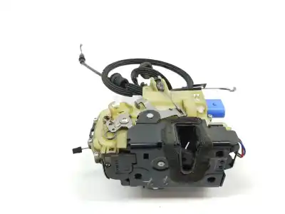 Pezzo di ricambio per auto di seconda mano serratura porta anteriore sinistra per volkswagen polo (9n1) 1.4 16v riferimenti oem iam 3b1837015aq 3b1837015aq 