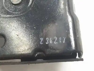 Second-hand car spare part trunk lock for renault trafic combi 1.6 dci d energy oem iam references 234217  8200006253