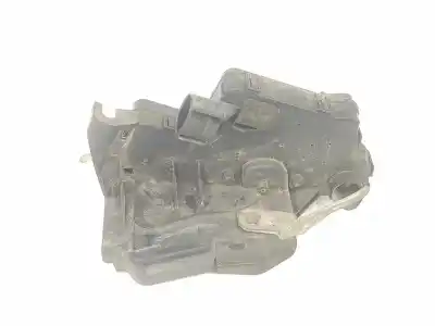 Second-hand car spare part left front door lock for bmw 3 (e46) 320 d oem iam references 7011305