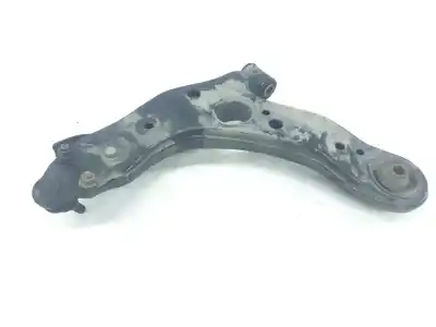 Second-hand car spare part front right lower suspension arm for toyota auris (e15) active 126 cv / 93 kw oem iam references 4806802130