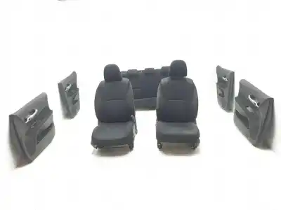Second-hand car spare part complete seat set for toyota auris (e15) active 126 cv / 93 kw oem iam references 