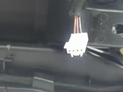 Автозапчастина б/у центральний подлокник для clase c clase a 2.1 cdi посилання на oem iam a1766807100  a2466801419