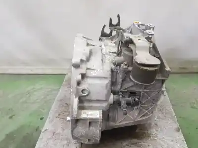 Автозапчасти б/у коробка передач за clase c clase a 2.1 cdi ссылки oem iam 711645  a2463605500