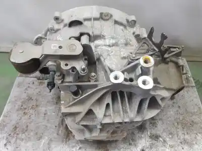 Автозапчасти б/у коробка передач за clase c clase a 2.1 cdi ссылки oem iam 711645  a2463605500