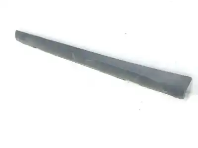 Second-hand car spare part side skirt for bmw x1 (e84) sdrive 20d efficientdynamics edition oem iam references 8047543