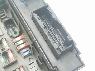Second-hand car spare part fuse box unit for bmw x6 (e71) 3.0d oem iam references 92389031  61149145115