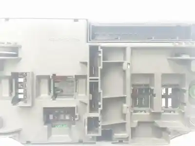 Second-hand car spare part fuse box unit for bmw x6 (e71) 3.0d oem iam references 92389031  61149145115