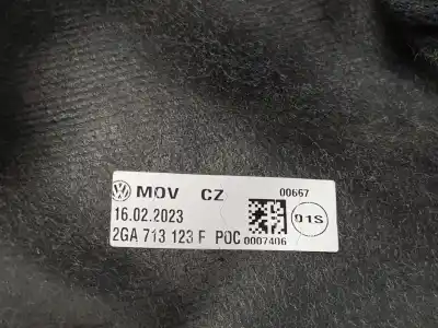Gebrauchtes Autoersatzteil schalthebelknopf zum volkswagen troc 1.5 16v tsi act oem-iam-referenzen 2ga713123f  2ga713123f
