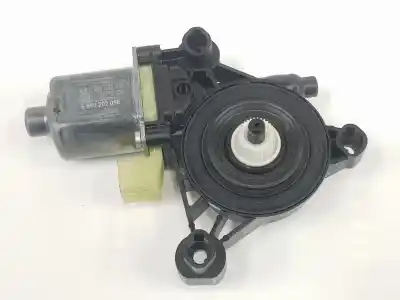 Peça sobressalente para automóvel em segunda mão motor elevador vidro dianteiro esquerdo por volkswagen troc 1.5 16v tsi act referências oem iam 0130822714