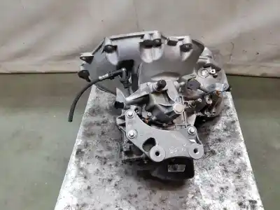 Автозапчастина б/у коробка передач для opel corsa d (s07) 1.4 (l08 l68) посилання на oem iam 95517684  95517684