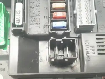 Автозапчасти б/у блок реле/предохранителей за peugeot 208 ii (ub_, up_, uw_, uj_) 1.6 hdi 90 (ub9hpa) ссылки oem iam 9678355980  1608326180