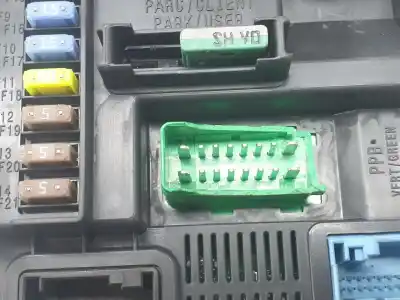 Автозапчасти б/у блок реле/предохранителей за peugeot 208 ii (ub_, up_, uw_, uj_) 1.6 hdi 90 (ub9hpa) ссылки oem iam 9678355980  1608326180