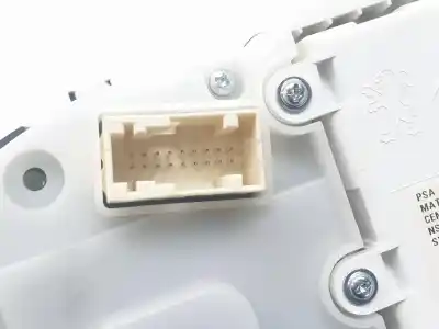 Автозапчастина б/у панель інструментів для peugeot 208 ii (ub_, up_, uw_, uj_) 1.6 hdi 90 (ub9hpa) посилання на oem iam 9800654580  9801903780