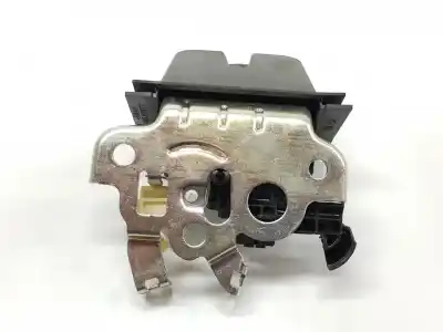 Second-hand car spare part trunk lock for skoda rapid 1.2 tsi oem iam references 8r0827505a  8r0827505a