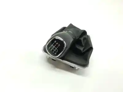 Автозапчастина б/у ручка важеля передач для skoda rapid 1.2 tsi посилання на oem iam 5jb711456  5jb064230b