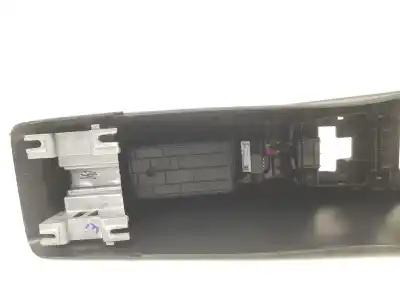 Автозапчасти б/у центральный подлокотник за audi q2 (gab, gag) 30 tfsi ссылки oem iam 81b863244g  8v0864207j