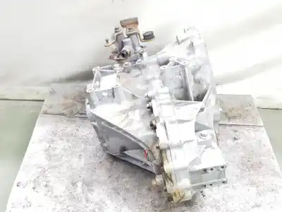 Second-hand car spare part gearbox for ssangyong korando 2.0 td oem iam references 3102034040  3102034040