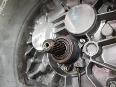Second-hand car spare part gearbox for ssangyong korando 2.0 td oem iam references 3102034040  3102034040