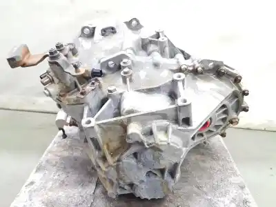 Second-hand car spare part gearbox for ssangyong korando 2.0 td oem iam references 3102034040  3102034040