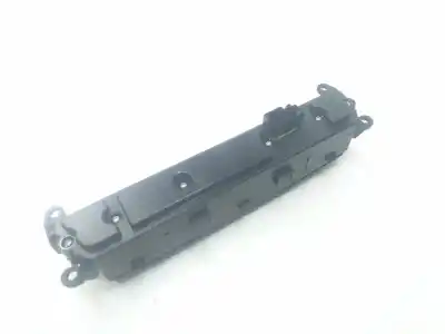 Second-hand car spare part hazard warning lights for clase c clase m 3.0 cdi oem iam references a1648702810  a1648702810