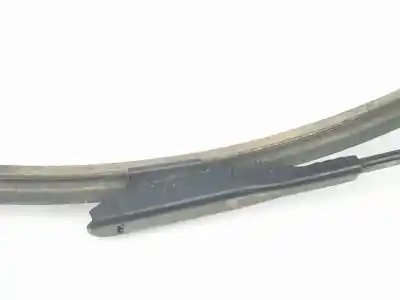 Second-hand car spare part left front windshield wiper arm for clase c clase m 3.0 cdi oem iam references 24028055  a1648200344