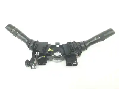 Peça sobressalente para automóvel em segunda mão comandos do volante por toyota avensis (t27) 2.2 d-4d cat referências oem iam 17f423