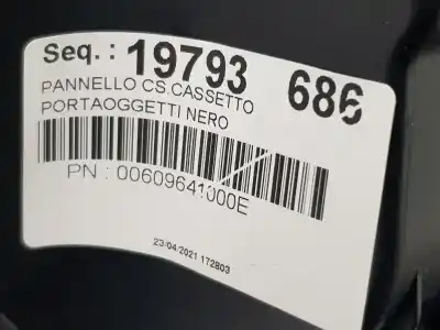 Peça sobressalente para automóvel em segunda mão porta luvas por jeep compass limited 4x2 referências oem iam 19793686  60978386