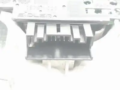Автозапчастина б/у внутрішне світло для audi a4 b7 avant (8ed) 2.0 tdi 16v посилання на oem iam 8e0951177  8e0947135d
