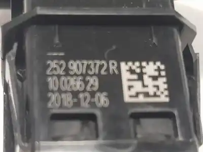 Second-hand car spare part hazard warning lights for renault captur i (j5_, h5_) 0.9 tce 90 oem iam references 252907372r