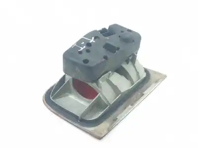 Second-hand car spare part interior left tailgate light for bmw 3 (e46) 320 d oem iam references 6907937  6907945