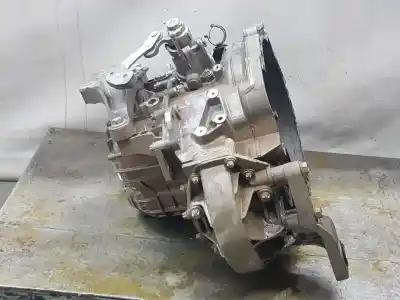 Second-hand car spare part gearbox for opel astra k (b16) 1.6 cdti (68) oem iam references 55487583  55507255