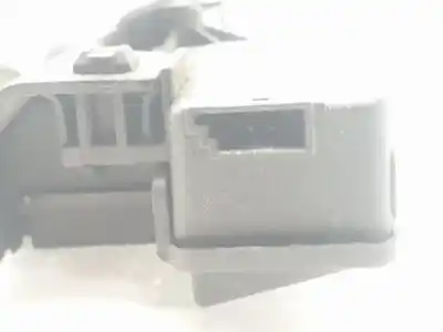 Second-hand car spare part trunk lock for bmw 3 (e46) 320 d oem iam references 8196401  51247840617