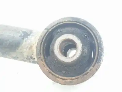 Pezzo di ricambio per auto di seconda mano staffa posteriore destra per toyota land cruiser (j12) 3.0 turbodiesel riferimenti oem iam 4872035061 4872035061 