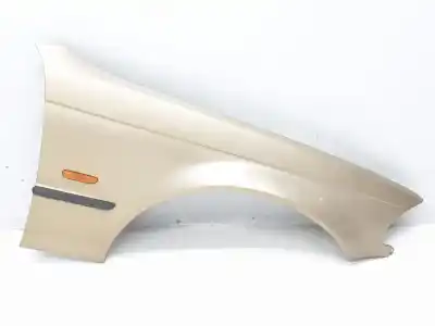 Peça sobressalente para automóvel em segunda mão guarda-lamas dianteiro direito por bmw 3 (e46) 320 d referências oem iam 8240406