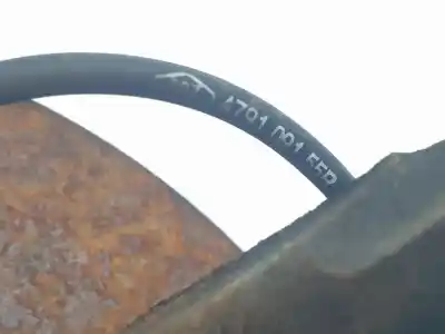 Second-hand car spare part front left knuckle for dacia duster (hs_) 1.5 dci (hsaj) oem iam references 8200881824  8200881824