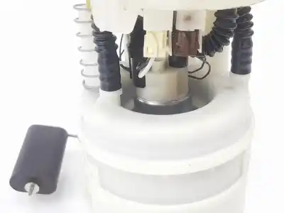 Second-hand car spare part fuel pump for dacia duster (hs_) 1.6 sce 115 oem iam references 172022047r  172022047r
