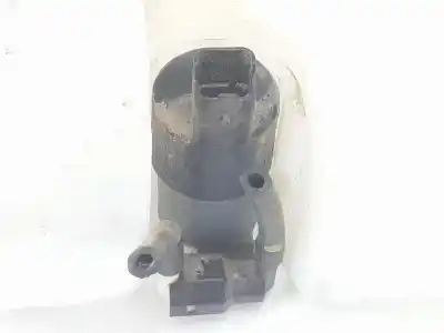 Second-hand car spare part windscreen washer bottle for dacia duster (hs_) 1.5 dci (hsaj) oem iam references 8200609549c  6001548140