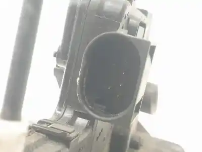 Second-hand car spare part left front door lock for bmw 3 (e46) 320 d oem iam references 7011241  51217011241