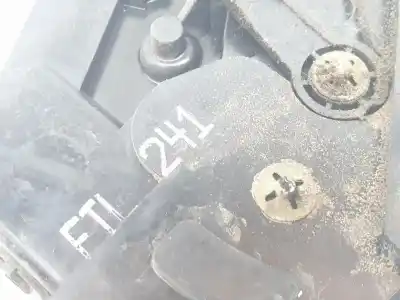 Second-hand car spare part left front door lock for bmw 3 (e46) 320 d oem iam references 7011241  51217011241