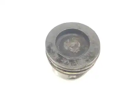 Second-hand car spare part piston for dacia duster (hs_) 1.5 dci (hsaj) oem iam references 7657hx  120a11104r